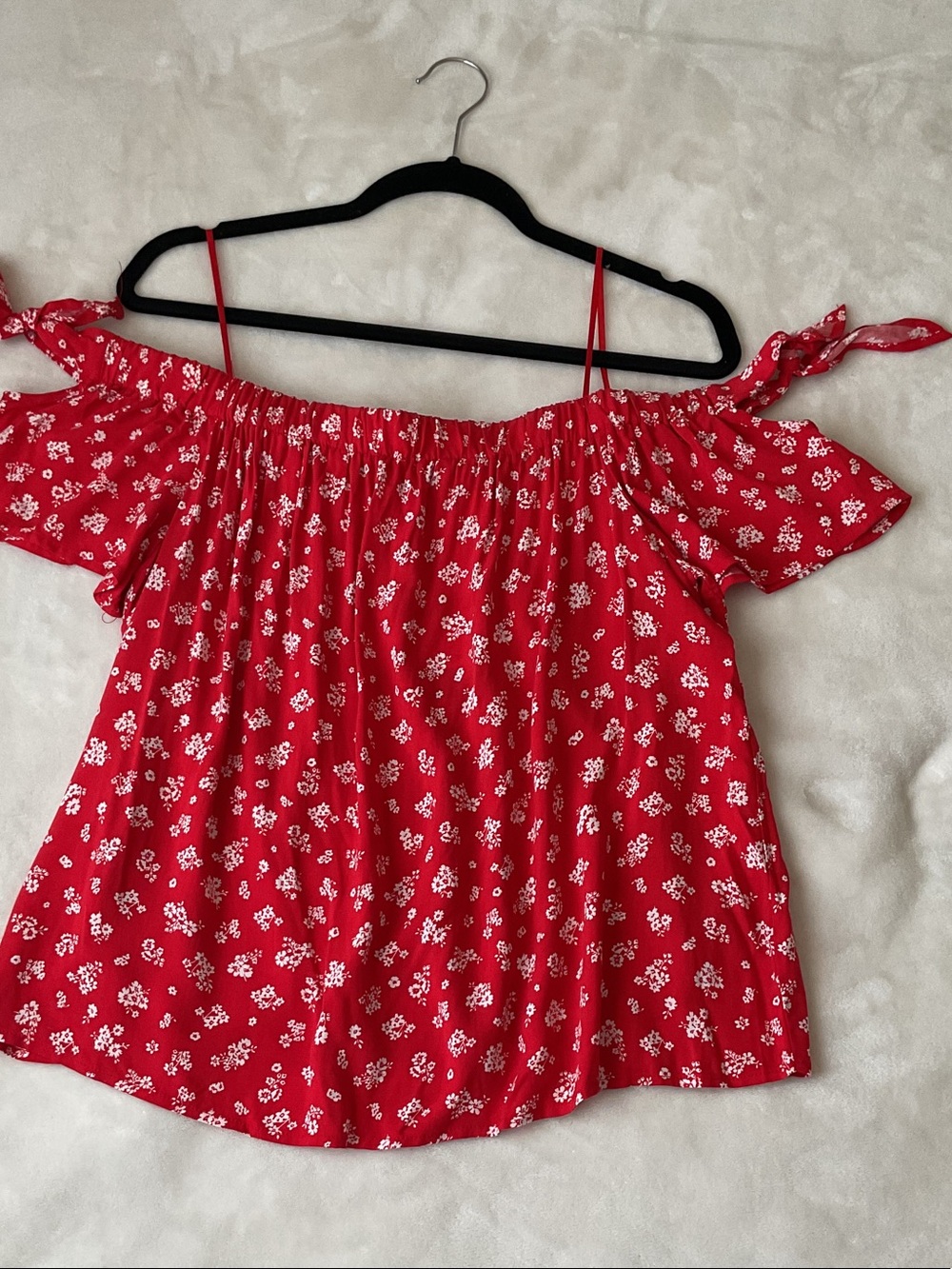 Red Floral Off-Shoulder Camisole with Spaghetti Straps